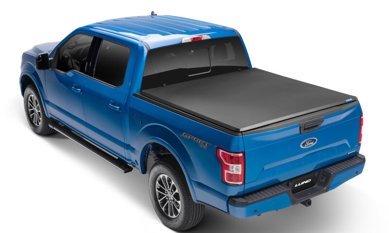 LUND Genesis Tonneau Cover